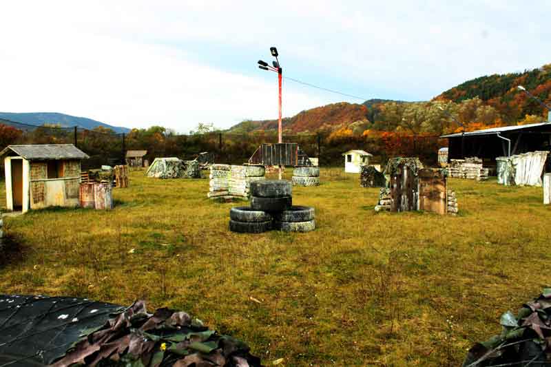 Impressionen: Blick auf das Szenario - Outdoorfeld - Teil 1