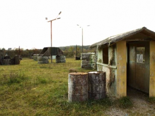 Paintball Outdoor: Blick auf das Szenario - Outdoorfeld - Teil 7